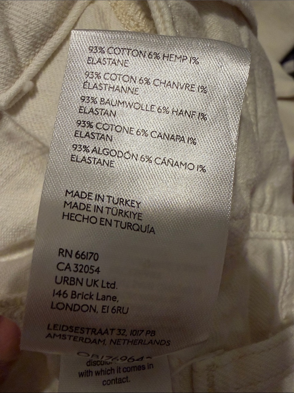 Anthropologie Pilcro Cream Barrel Leg Jeans 30 - Picture 4 of 4